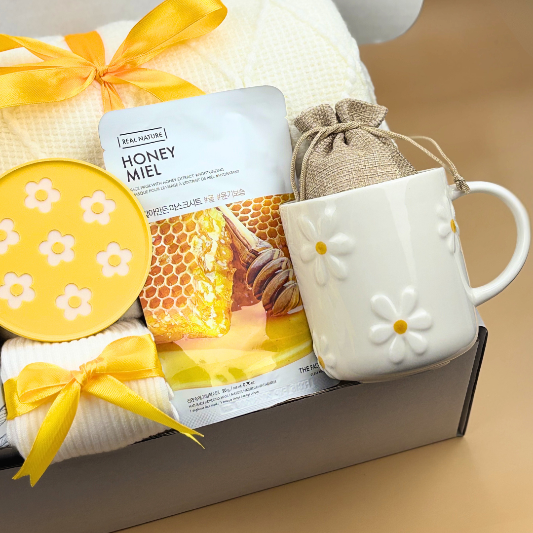 Gift for Women UK | Personalised Gift Box UK | Daisy Sunshine Box