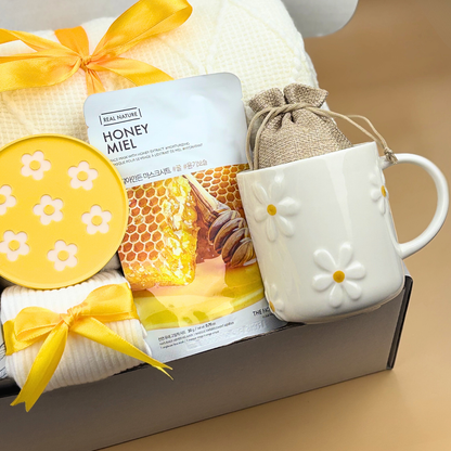 Gift for Women UK | Personalised Gift Box UK | Daisy Sunshine Box